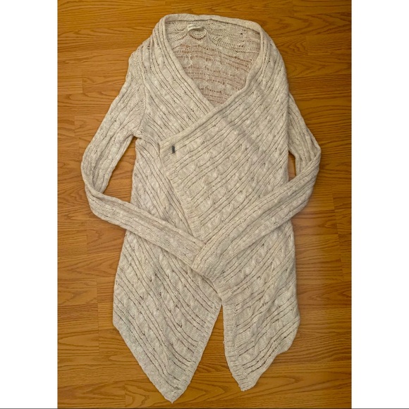 Abercrombie & Fitch Sweaters - Cream/beige swoop Cardigan (A&F)